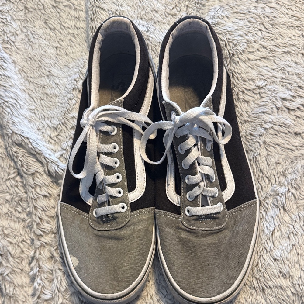 Classic Black and Gray Men's Vans Sneakers